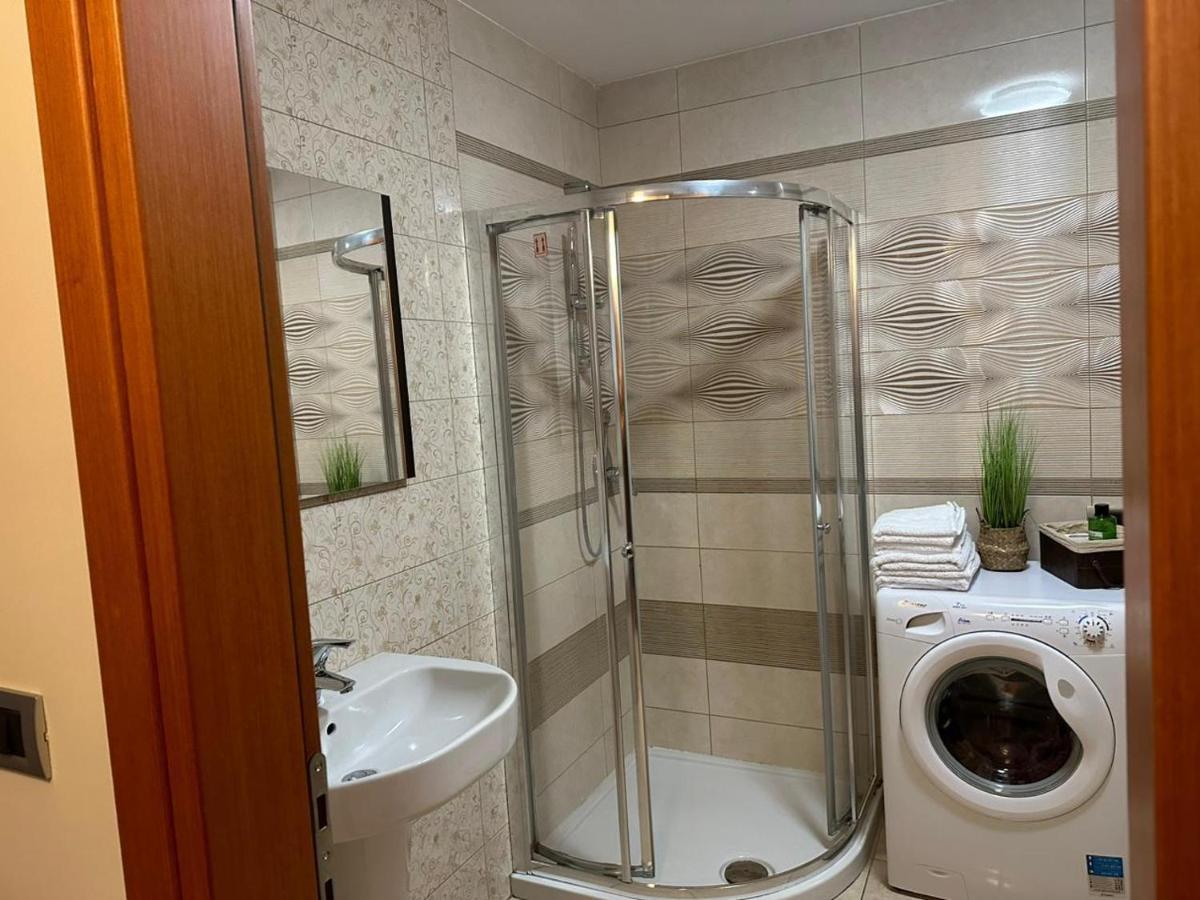 Luxury Condo In טיראנה מראה חיצוני תמונה