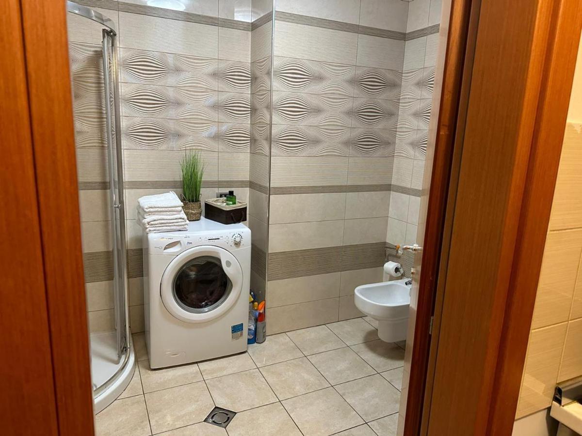 Luxury Condo In טיראנה מראה חיצוני תמונה
