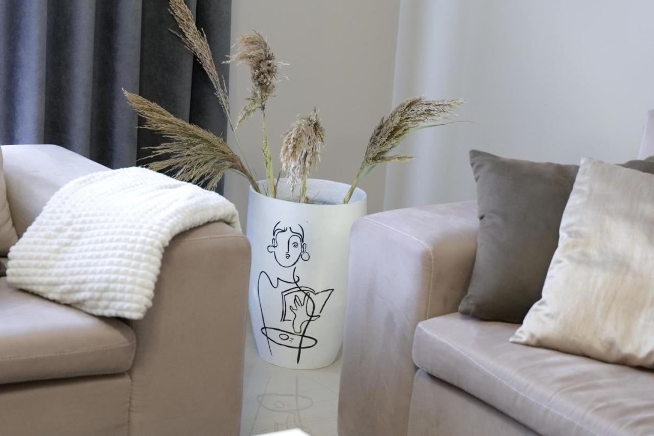 Luxury Condo In טיראנה מראה חיצוני תמונה